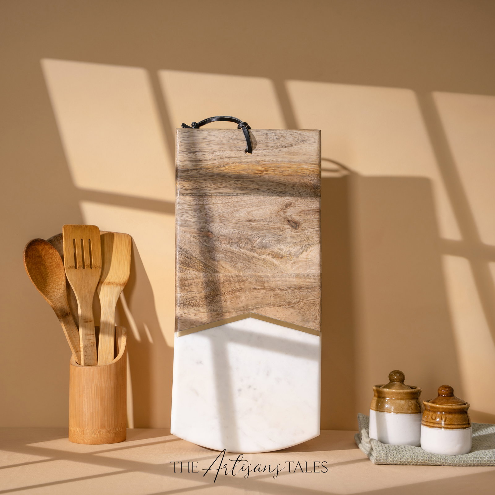 Artisans Tales home décor — frame 11