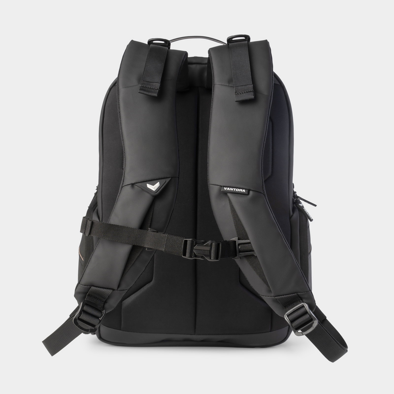 BRAND — VANTORA photoshoot – frame 26