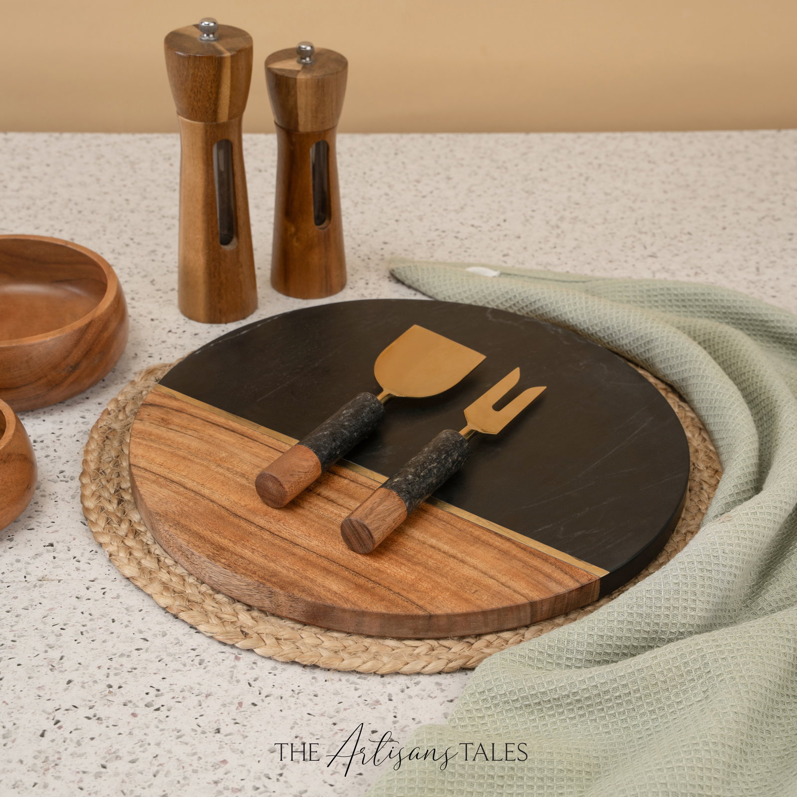 Artisans Tales home décor — frame 5